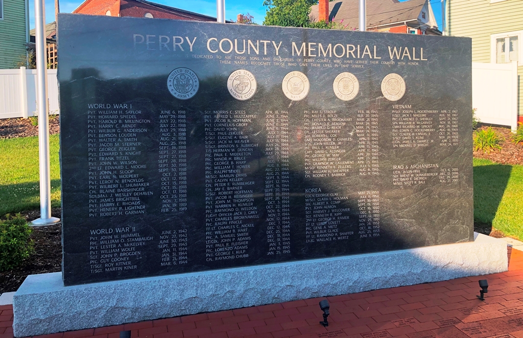 PERRY COUNTY MEMORIAL WALL CLOSE-UP