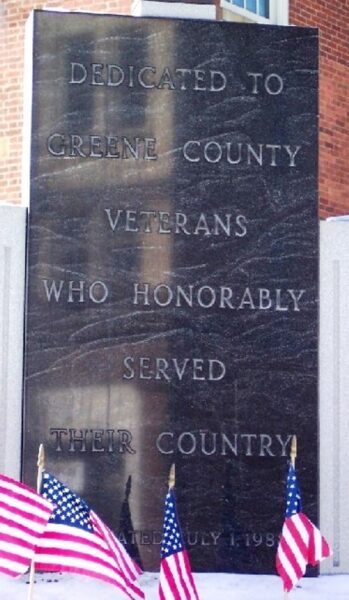 GREENE COUNTY VETERANS MEMORIAL CLOSE-UP