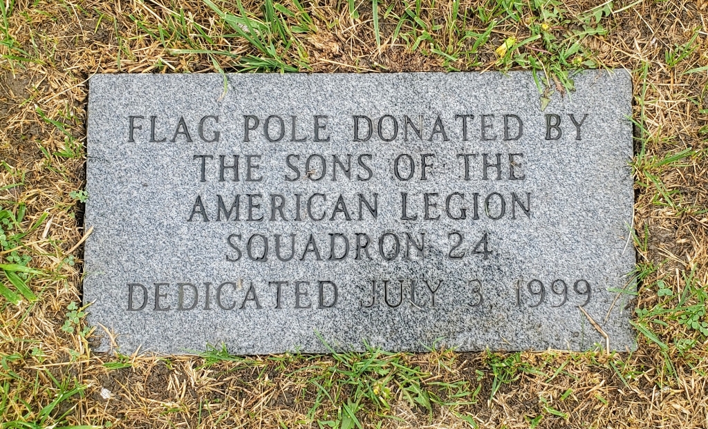 BOYS OF ECKHART WORLD WAR I AND II MEMORIAL STONE E