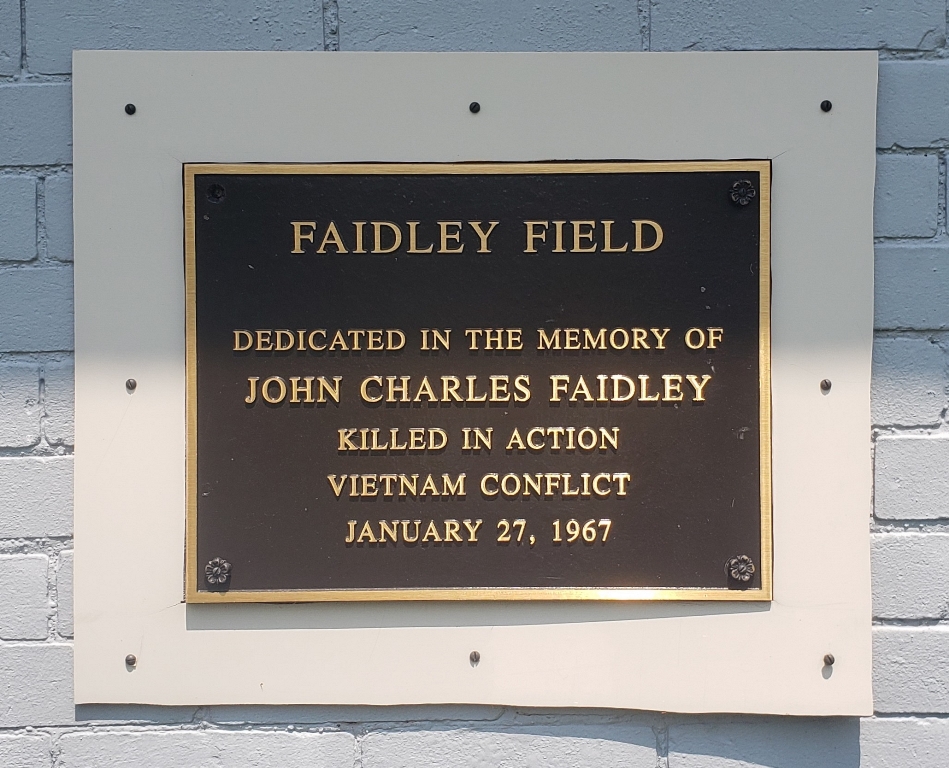 FAIDLEY FIELD WAR MEMORIAL PLAQUE