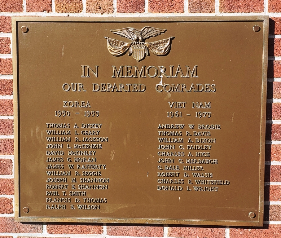 IN MEMORIAM OUR DEPARTED COMRADES MEMORIAL PLAQUE