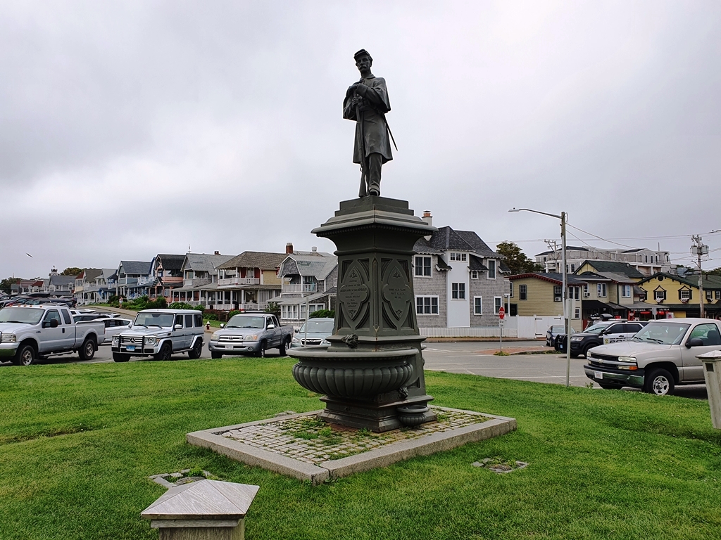 GRAND ARMY OF THE REPUBLIC SOLDIERS’ MEMORIAL FOUTAIN