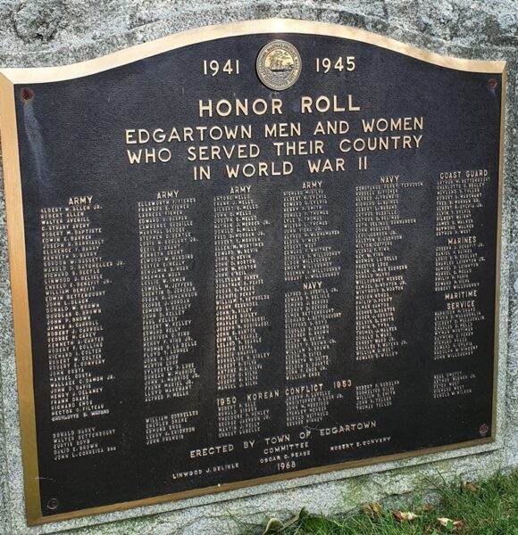 EDGARTOWN WORLD WAR II AND KOREAN WAR MEMORIAL