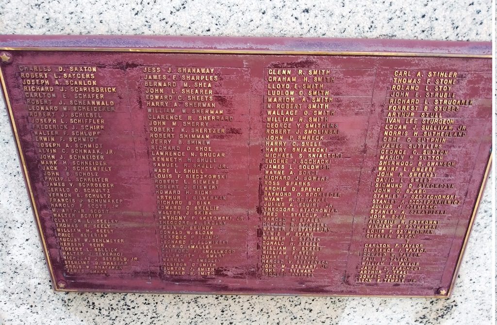 LUCAS COUNTY WORLD WAR II MEMORIAL PLAQUE G