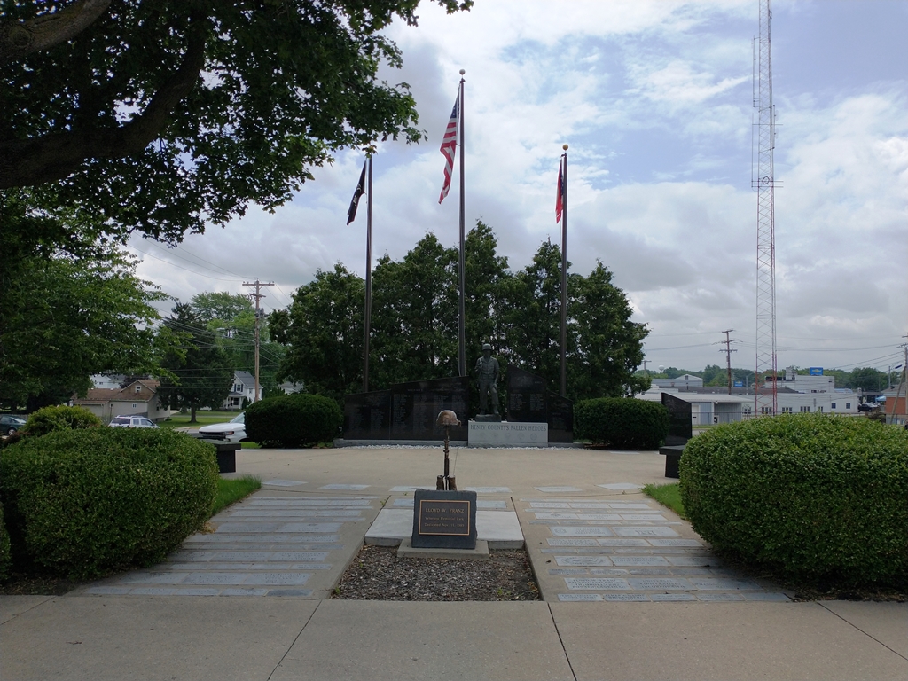 LLOYD W. FRANZ VETERANS MEMORIAL PARK