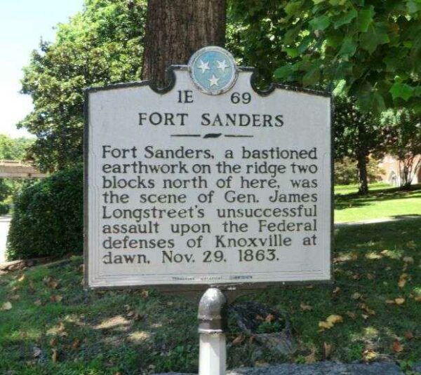 FORT SANDERS WAR MEMORIAL MARKER