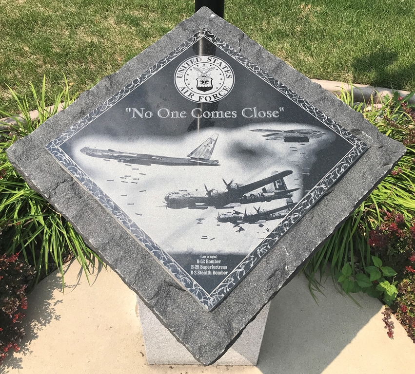 YANKTON COUNTY VETERANS MEMORIAL STONE E