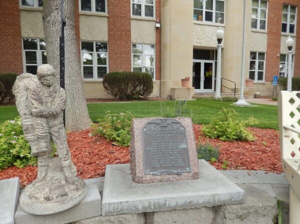GOSPER COUNTY WORLD WAR II MEMORIAL