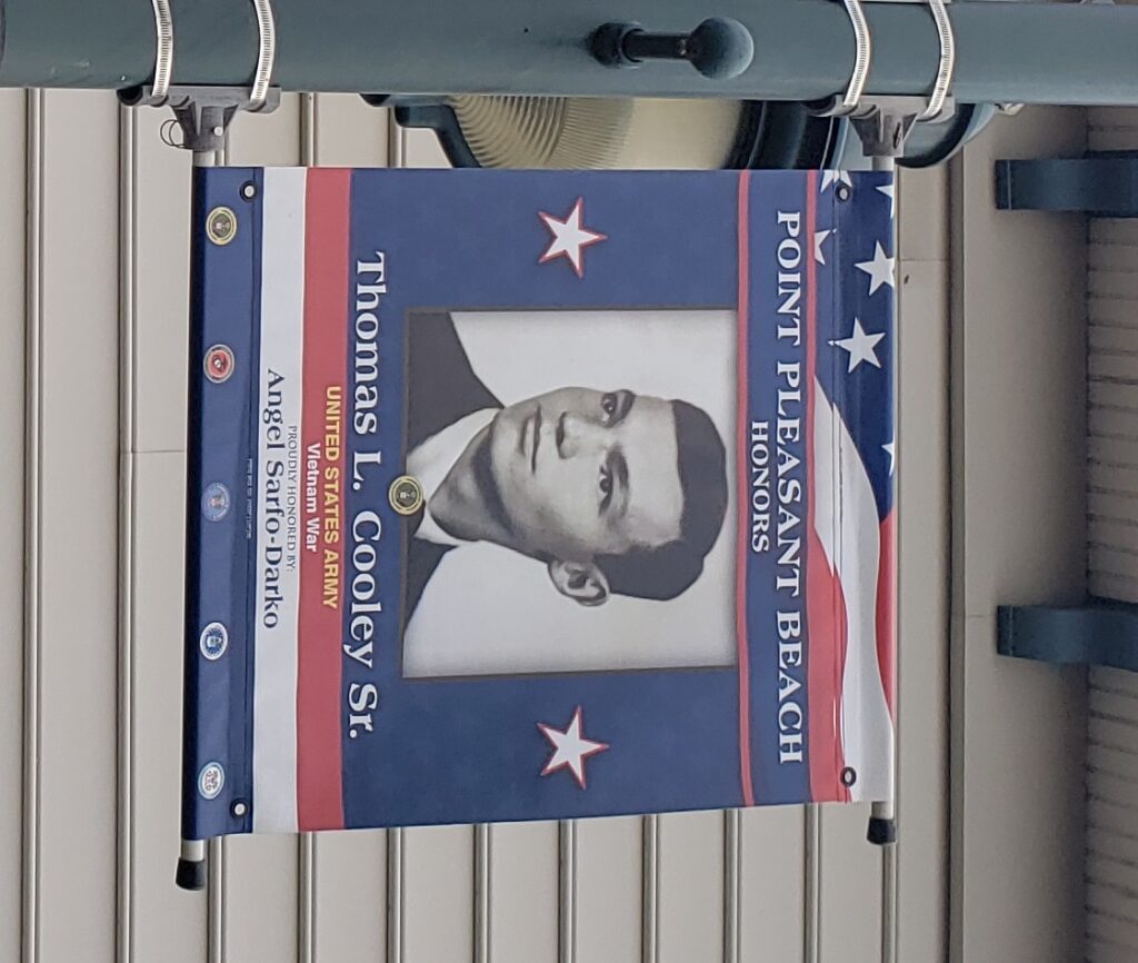 THOMAS L. COOLEY SR. WAR MEMORIAL BANNER