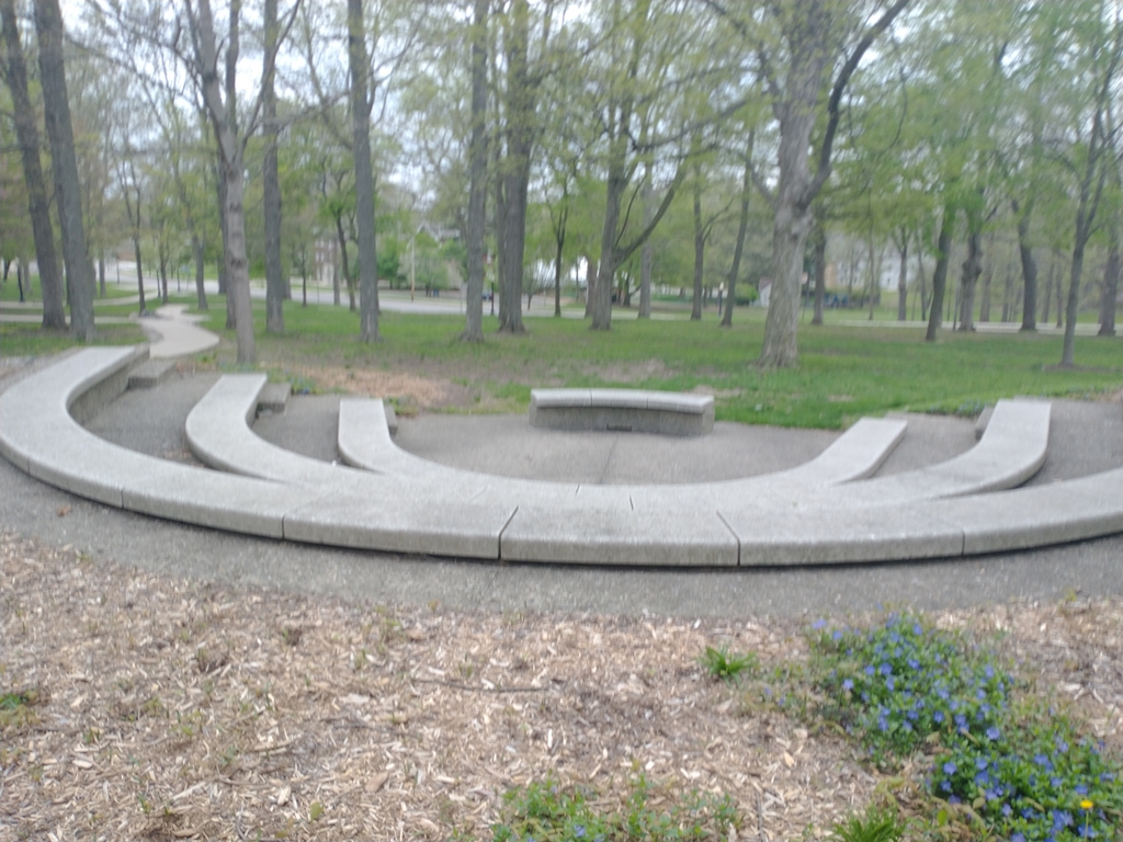 DOROTHY D. AND JOSEPH A. MOLLER AMPHITHEATER MEMORIAL