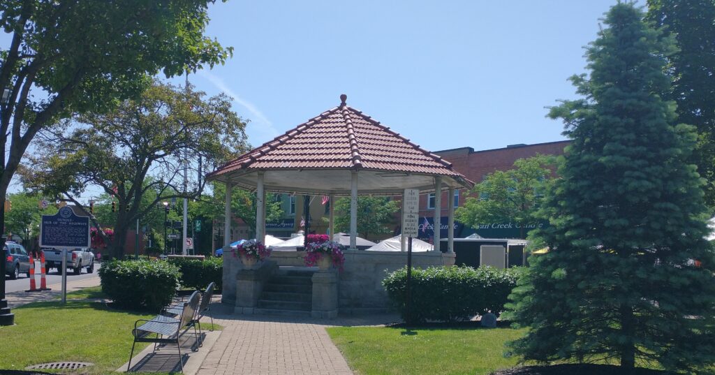 DUNDEE CIVIL WAR GAZEBO