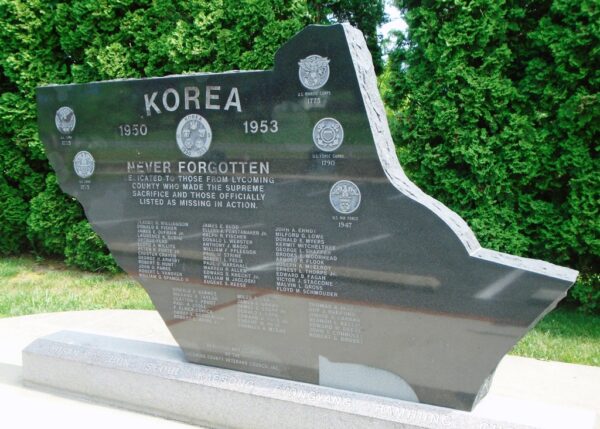 KOREA NEVER FORGET WAR MEMORIAL