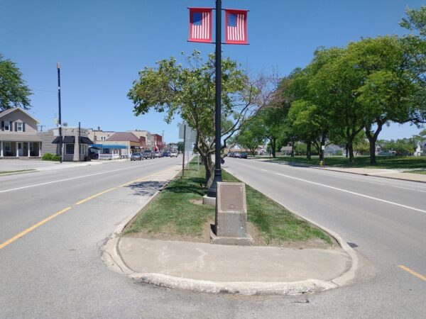 ROSSFORD MEMORIAL PARKWAY