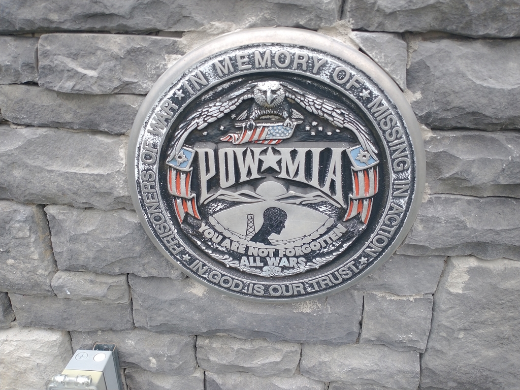 LEBANON POW MIA WAR MEMORIAL MEDALLION