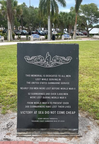 THE UNITED STATES SUBMARINE SERVICE MEMORIAL