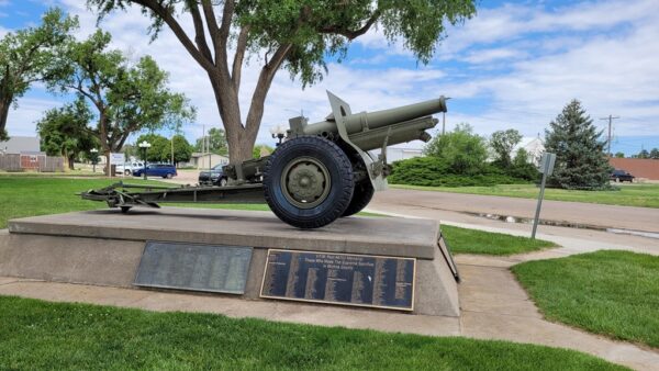 WICHITA COUNTY WAR VETERANS MEMORIAL CANNON