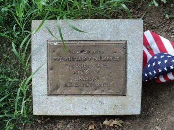 PVT. WILLIAM F. PALMER JR. MEMORIAL TREE PLAQUE