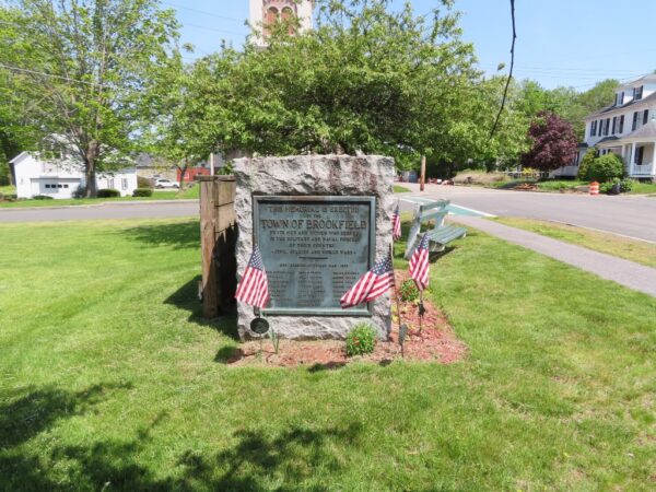 TOWN OF BROOKFIELD SPANISH-AMERICAN WAR HONOR ROLL MEMORIAL