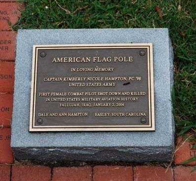 PRESBYTERIAN COLLEGE AMERICAN FLAG POLE MEMORIAL PLAQUE