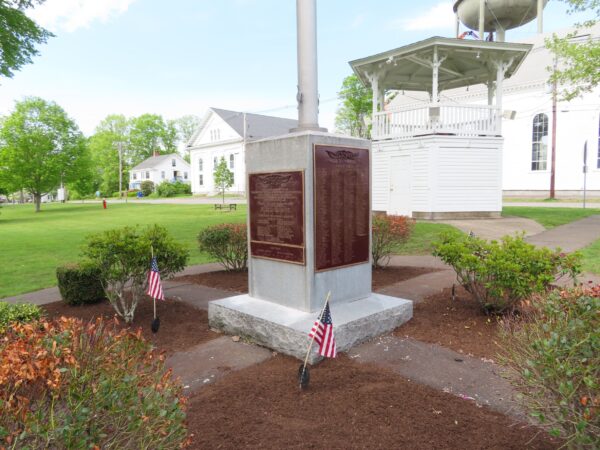 BELCHERTOWN HONOR ROLL WAR MEMORIAL