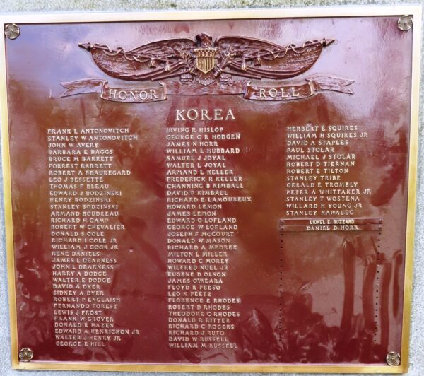 BELCHERTOWN HONOR ROLL WAR MEMORIAL PLAQUE D