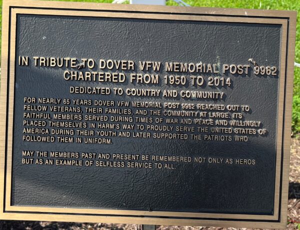 IN TRIBUTE TO DOVER VFW MEMORIAL POST 9962 PLAQUE