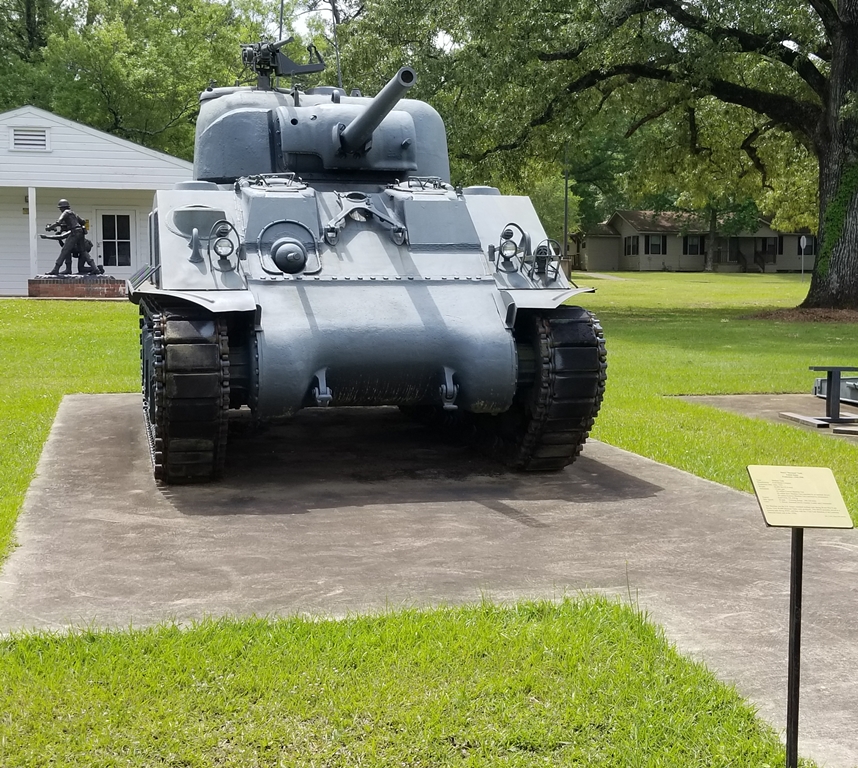 M4A3 “SHERMAN” TANK UNITED STATES WAR MEMORIAL PINEVILLE