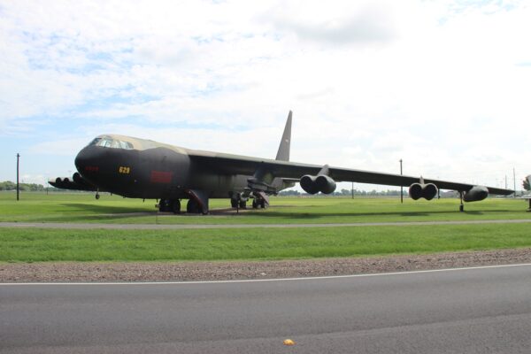BOEING B-52D “STRATOFORTRESS” MEMORIAL AIRCRAFT BARKSDALE
