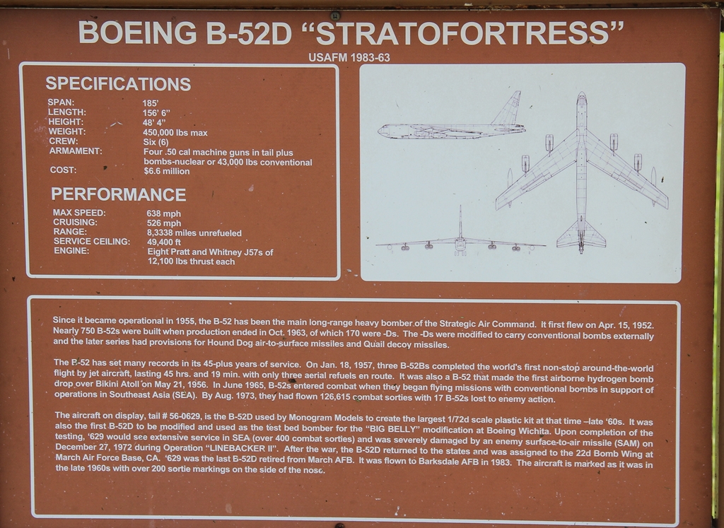 BOEING B-52D “STRATOFORTRESS” MEMORIAL AIRCRAFT PLAQUE BARKSDALE