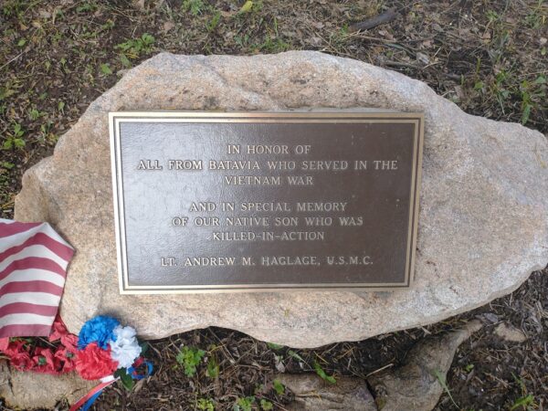 BATAVIA VIETNAM WAR MEMORIAL PLAQUE