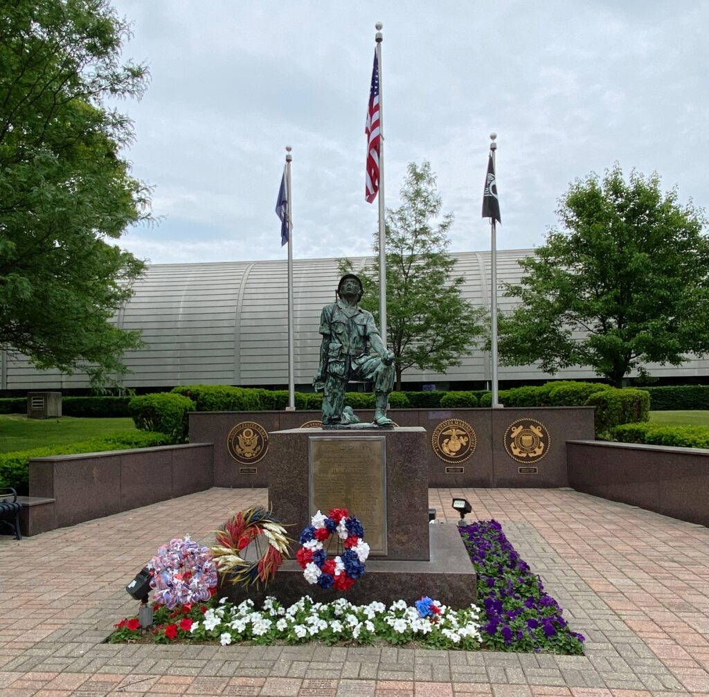 FLAT ROCK SUPREME SACRIFICE WAR MEMORIAL