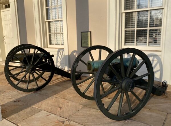 12-POUNDER MOUNTAIN HOWITZER WAR MEMORIAL