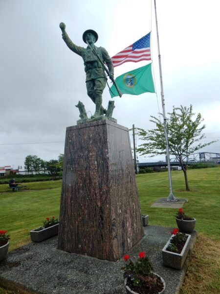 THE SPIRIT OF THE AMERICAN DOUGHBOY WAR MEMORIAL STATUE