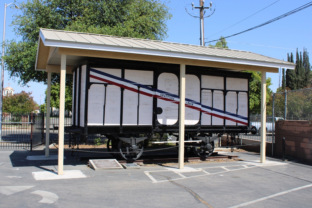 FRENCH MERCI TRAIN BOXCAR COVER MEMORIAL