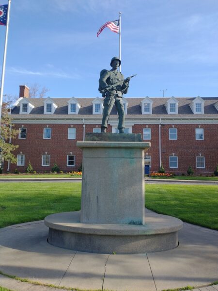 REMEMBERING WITH HONOR WAR MEMORIAL STATUE