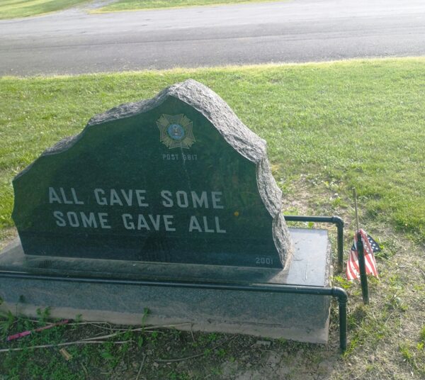 MOUNT VICTORY VETERANS MEMORIAL BACK