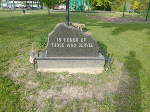 MOUNT VICTORY VETERANS MEMORIAL FRONT