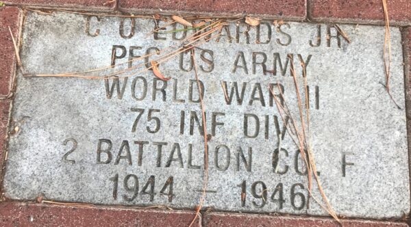 C O EDWARD JR WAR MEMORIAL TABLET