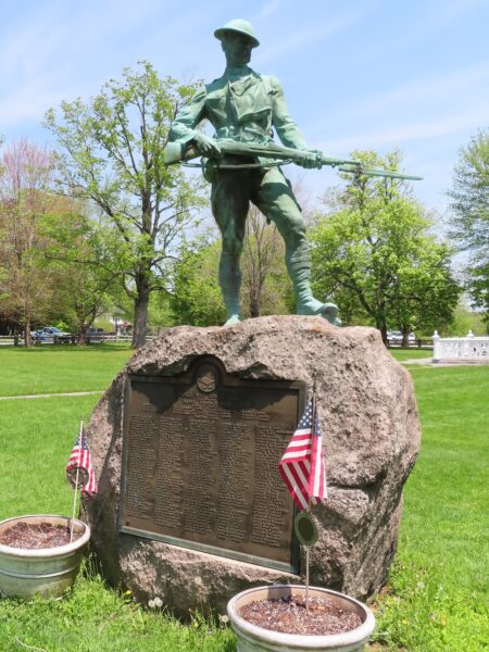BARRE WORLD WAR HONOR ROLL MEMORIAL