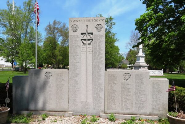 CITIZENS OF BARRE, MASS IN SERVICE OF THEIR COUNTRY MEMORIAL