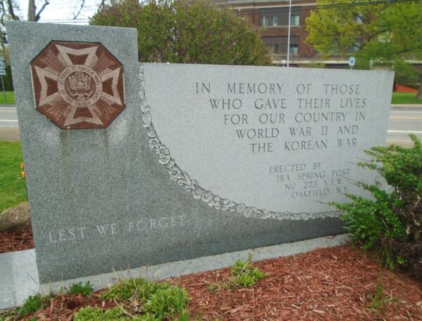V.F.W. POST NO 273 WORLD WAR II AND KOREAN WAR MEMORIAL
