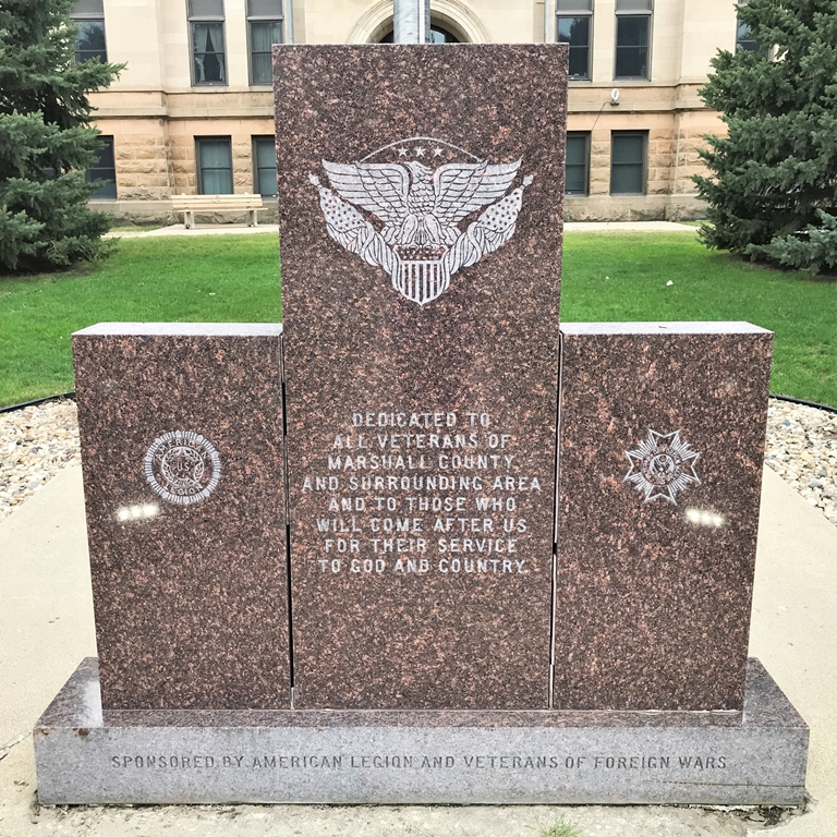 MARSHALL COUNTY COURTHOUSE VETERANS MEMORIAL
