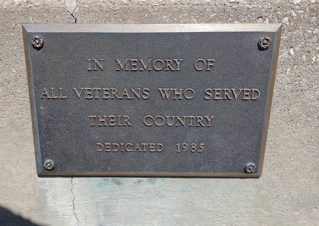 OAK HARBOR WAR VETERANS MEMORIAL PLAQUE C