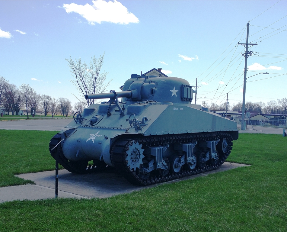 M4 SHERMAN MEMORIAL TANK
