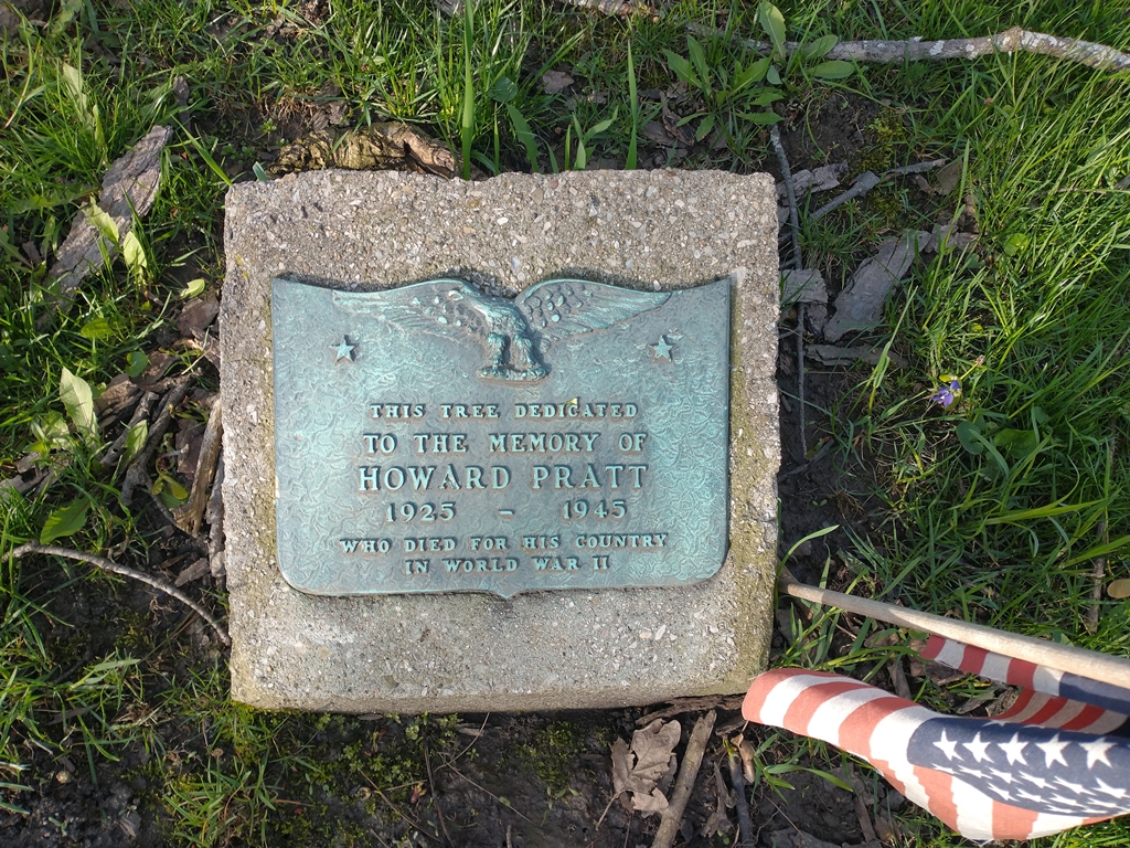 HOWARD PRATT WAR MEMORIAL TREE PLAQUE