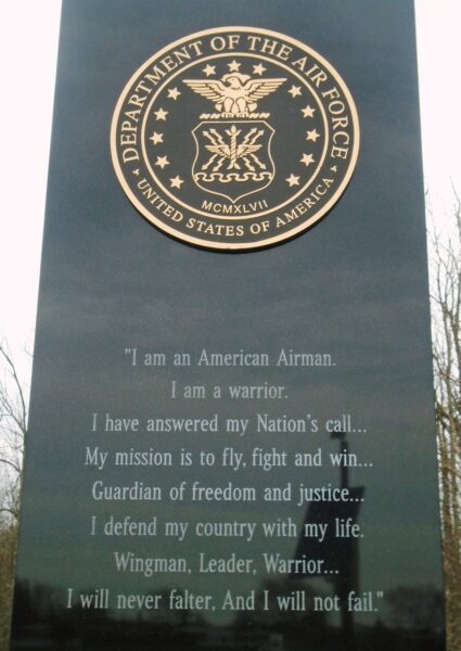 TOWN OF NIAGARA VETERANS MEMORIAL STONE E