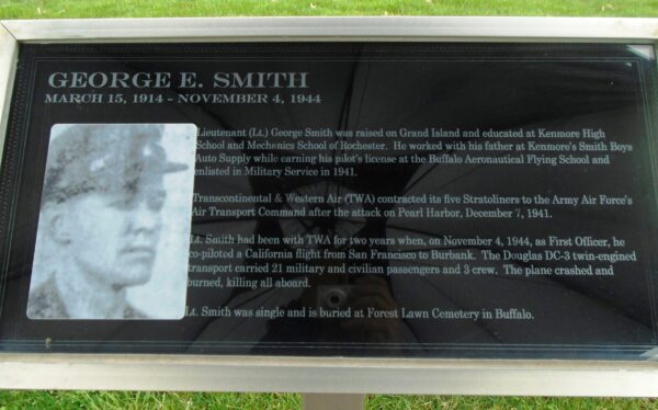 GEORGE E. SMITH WAR MEMORIAL PLAQUE