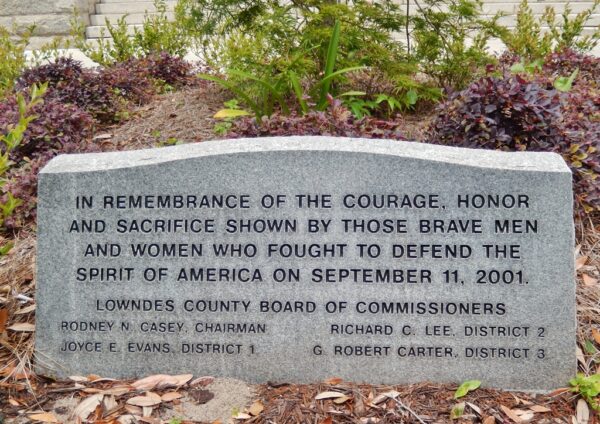 LOWNDES COUNTY SEPTEMBER 11, 2001 MEMORIAL