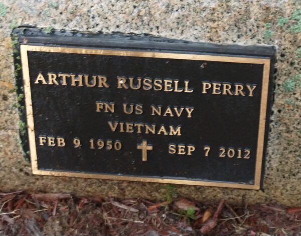 ARTHUR RUSSELL PERRY WAR MEMORIAL TREE PLAQUE