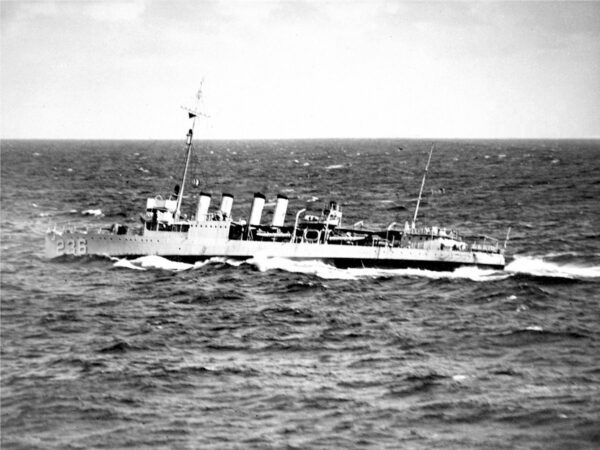 USS HUMPHREYS (APD-12/DD-236) WAR MEMORIAL